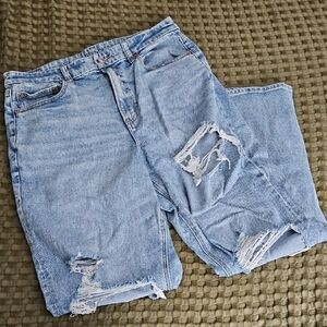 American Eagle Curvy 90s Straight Leg Distressed Jeans